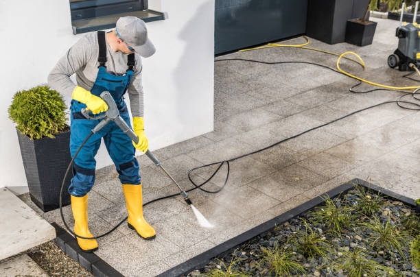 Best Commercial Building Pressure Washing  in Girard, IL